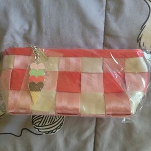 Harvey's Peaches and Cream purse